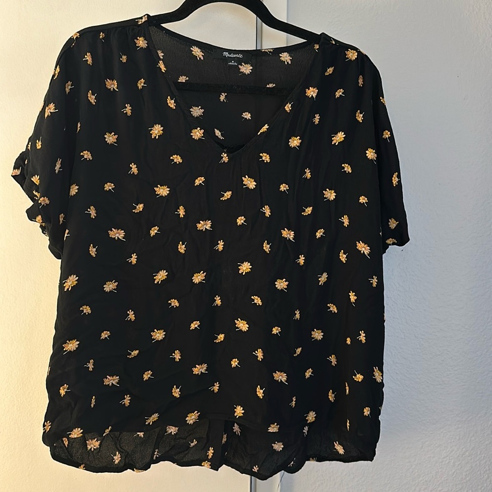Madewell gold flower top
